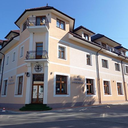 Hotel Vysehrad Stubnyafürdő Kültér fotó