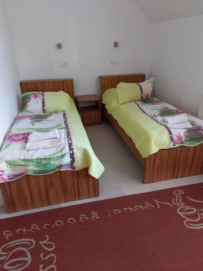 Hotel Vysehrad Stubnyafürdő Kültér fotó